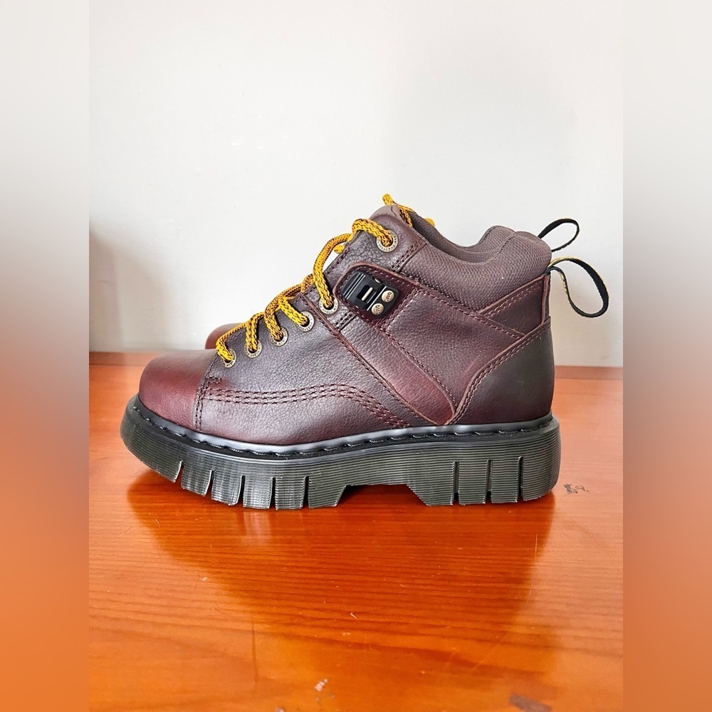 NWOT Dr. Martens Woodard Grizzy Lace Up Ankle Boots In Dark Brown Size 9 Men’s - Picture 4 of 8